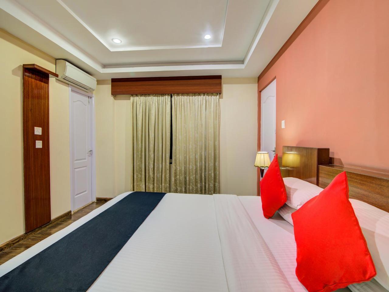 Gardeenia Comfortes Suites-Fully Vaccinated Staff Bangalore Exterior foto