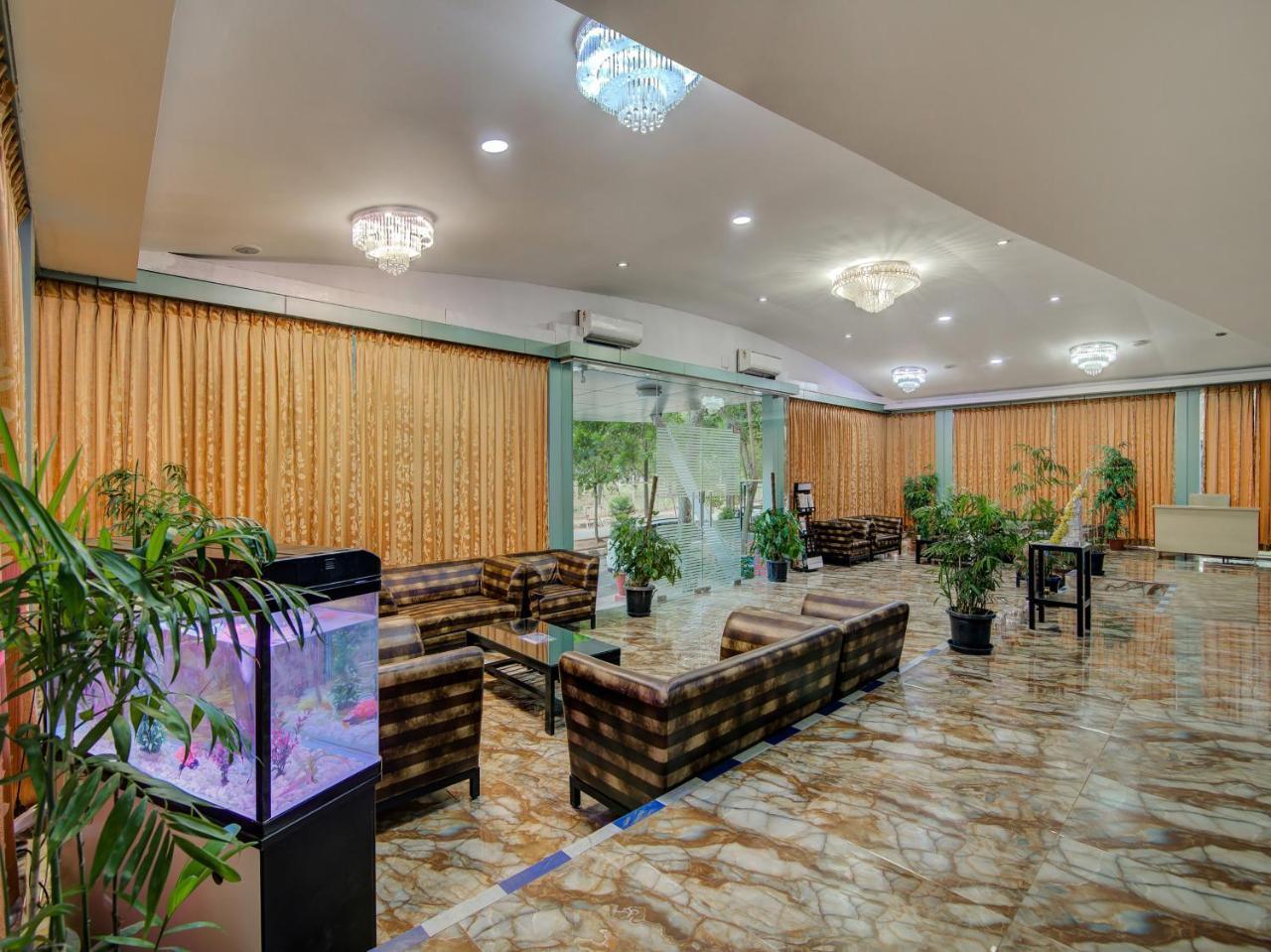 Gardeenia Comfortes Suites-Fully Vaccinated Staff Bangalore Exterior foto