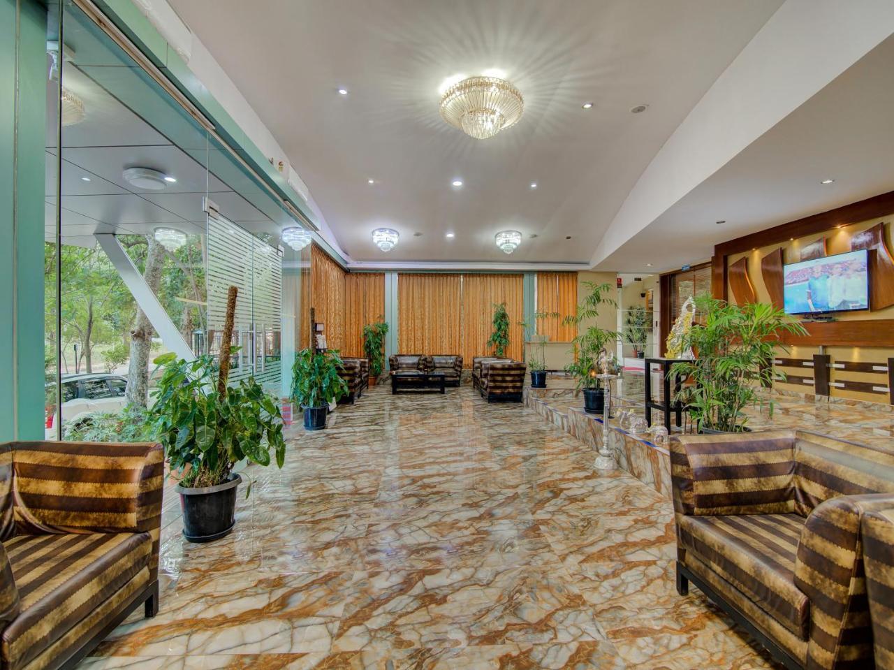 Gardeenia Comfortes Suites-Fully Vaccinated Staff Bangalore Exterior foto