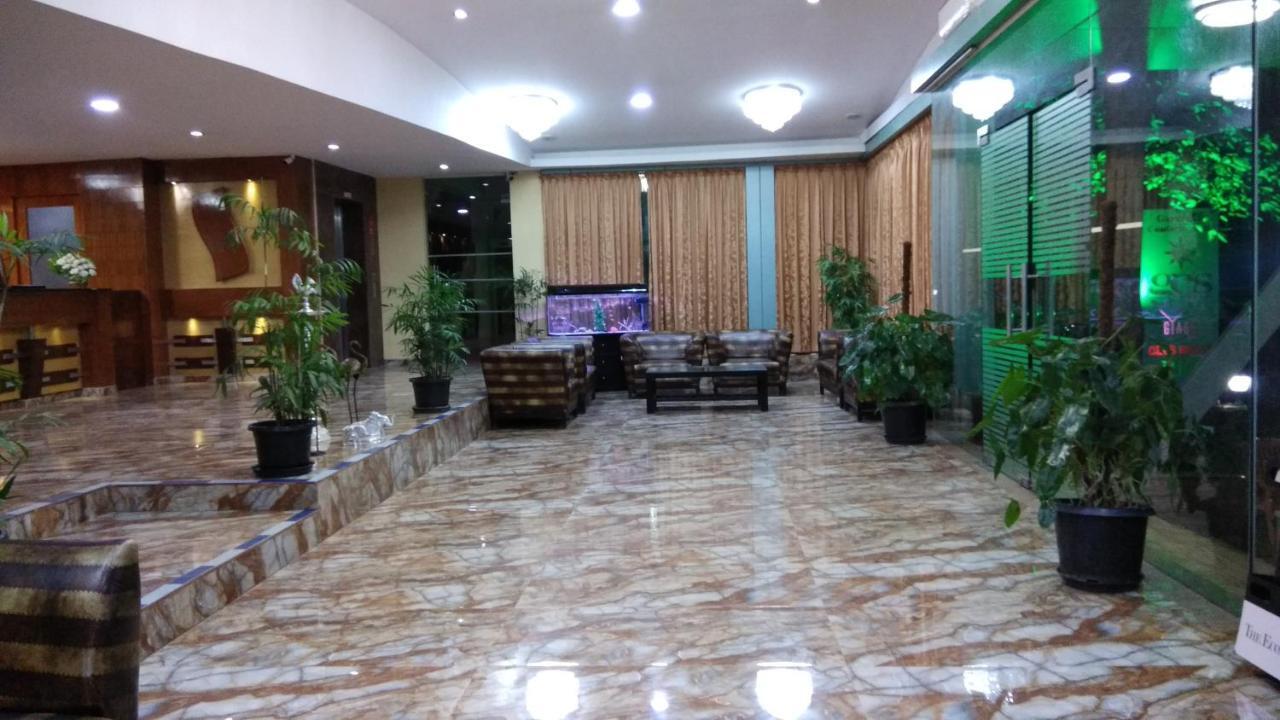 Gardeenia Comfortes Suites-Fully Vaccinated Staff Bangalore Exterior foto
